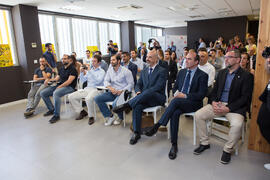 Asistentes a la reunión con Pedro Duque. Visita del ministro de Ciencia, Innovación y Universidad...