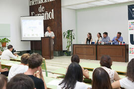 Intervención de Leonor García Agua. Graduación del alumnado del CIE de la Universidad de Málaga. Centro Internacional de Español. Julio de 2015