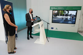 Inauguración de la exposición itinerante sobre el plan "Vive tu ciudad". Escuela Técnic...