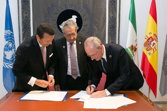 Open original Digital object