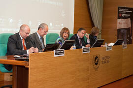 Intervención de Adelaida de la Calle. Inauguración de la reunión de la Conferencia de Decanos de ...