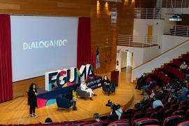 "Dialogando" con Towanda Rebels. Facultad de Derecho. Octubre de 2020