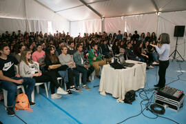 Ponencia de María Cabello Porras en las Jornadas de Puertas Abiertas de la Universidad de Málaga. Complejo Polideportivo Universitario. Marzo de 2017