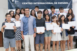 Graduación de los alumnos del CIE de la Universidad de Málaga. Centro Internacional de Español. J...