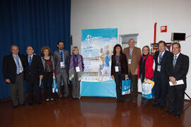 Foto de grupo. Acto inaugural del 4º Congreso Internacional de Actividad Físico-Deportiva para Ma...