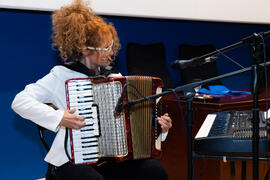 Actuación del grupo musical "Boleros Imperfectos". Graduación y clausura del curso del Aula de Mayores de la Universidad de Málaga. Paraninfo. Junio de 2019