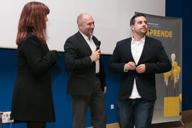 Eugenio José Luque presenta la conferencia de Josef Ajram "¿Dónde está el límite?". Seminario "Emprende 21". Paraninfo. Noviembre de 2017