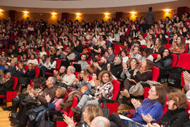 Asistentes a la conferencia "Dialogando", con César Bona. Facultad de Derecho. Enero de...