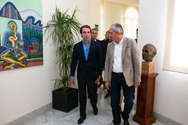 Momentos previos al Encuentro con José María Aznar. Cursos de Verano de la Universidad de Málaga....