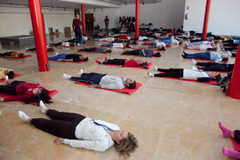 Taller de Yoga. 3º Congreso Internacional de Actividad Físico-Deportiva para Mayores de la Universidad de Málaga. Palacio de Ferias y Congresos de Málaga. Marzo de 2009