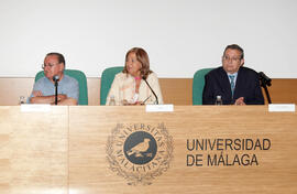 Homenaje a D. Nicolás Castellanos, Presidente de la Asociación Hombres Nuevos. Rectorado de la Un...