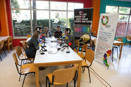 Equipo de Onda Color. Seminario "Emprende 21". Facultad de Ciencias Económicas y Empres...