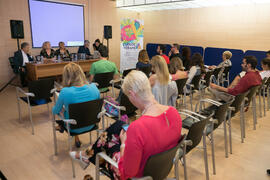 Mesa Redonda: “El cambio del modelo de consumo y de comunicación”. Curso "La televisión del siglo XXI, nuevos formatos y consumos". Cursos de verano 2018 de la Universidad de Málaga. Marbella. Julio de 2018