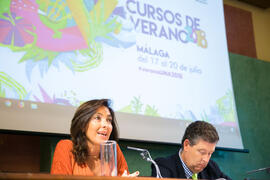 María José Santiago y José María Gimeno. Curso "La nueva contratación pública". Cursos de Verano de la Universidad de Málaga. Málaga. Julio de 2018
