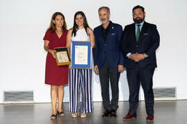 Entrega del premio "Carlos Sierra" a mejor Deportista Universitaria a la golfista Esper...