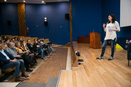 "Dialogando" con Marta Flich. Paraninfo. Noviembre de 2017