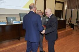 Reconocimiento a personal jubilado. Celebración del 50 Aniversario de la Facultad de Medicina de ...