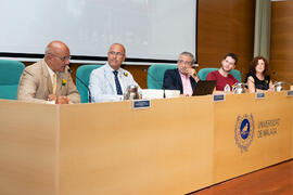 Intervención de Gerardo Pérez. Presentación de la "II Gala Solidaria de Medicina". Edificio del Rectorado. Julio de 2019