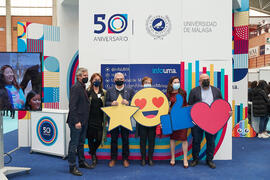 Foto de grupo. Jornada de Puertas Abiertas de la Universidad de Málaga. Complejo Polideportivo Universitario. Marzo de 2022