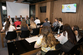 Mesa redonda: «Presente y futuro del periodismo deportivo. Valores y comunicación». Curso "C...