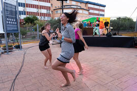 Actuación del grupo musical "Who Killed the DJ". Welcome to UMA. Bienvenida a los alumnos de intercambio internacional de la Universidad de Málaga. Jardín botánico. Octubre de 2019