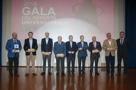 Entrega de distinción. Gala del Deporte Universitario. Escuela Técnica Superior de Ingeniería de ...