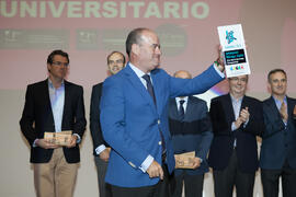 Entrega de distinción. Gala del Deporte Universitario. Escuela Técnica Superior de Ingeniería de ...