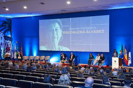 Discurso de Magdalena Álvarez. Entrega de la distinción "Oikonomos" de la Facultad de Ciencias Económicas y Empresariales de la Universidad de Málaga. Paraninfo. Diciembre de 2024