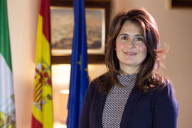 Retrato de Ana José Cisneros Ruiz, Vicedecana de Ordenación y Coordinación Académica de la Facultad de Económicas. Facultad de Ciencias Económicas y Empresariales. Marzo de 2016