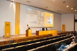 Carles Oliver Barceló. Presentación del proyecto "Ecobarrio UAC2 en Campos, Mallorca". V Foro Arquia/Próxima 2016: Futuro Imperfecto. Paraninfo. Octubre de 2016