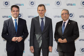 Carlos María Conde, Pedro Duque y José Ángel Narváez. Edificio del Rectorado. Junio de 2018