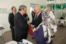 José Ángel Narváez y Hamid Al-Naimiy en la inauguración de la Oficina de la Universidad de Sharja...