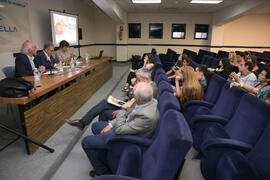 Clausura y entrega de diplomas. Curso "Mujeres frente a la violencia". Cursos de verano...