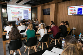 Mesa redonda: «Deportes “minoritarios” y contenido de la Agenda-Setting en radio, televisión y pr...