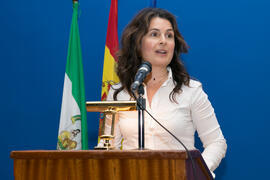 Ana José Cisneros en la graduación de Másters de la Facultad de Ciencias Económicas y Empresarial...