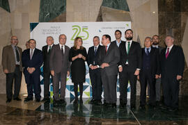 Foto de grupo. Momentos previos al acto del 25 Aniversario del Parque Tecnológico de Andalucía. Palacio de Ferias y Congresos de Málaga. Noviembre de 2017