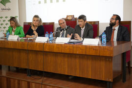 Entrega de premios de la V Olimpiada Financiera. Facultad de Ciencias Económicas y Empresariales....