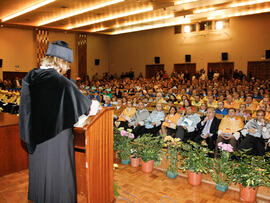 Investidura de nuevos doctores por la Universidad de Málaga. Paraninfo. Abril de 2008