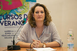 María Dolores Jiménez Hervás. Curso "La integración social, reto actual de los Servicios Sociales". Cursos de Verano de la Universidad de Málaga. Vélez Málaga. Julio de 2018