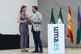 Entrega de reconocimiento a 'La buhardilla del Marketing'. Acto de Honores y Distinciones de la Facultad de Marketing y Gestión. Campus de Teatinos. Junio de 2025