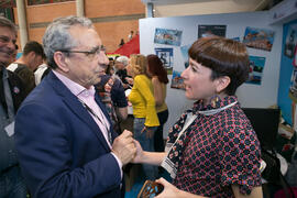 José Ángel Narváez en el estand del Contenedor Cultural. Jornadas de Puertas Abiertas de la Unive...