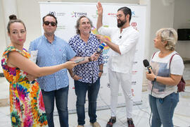 Manu Sánchez y Selu García Cossío. Curso "30 años de Carnaval de Cádiz, máximo exponente del...