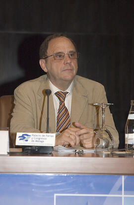 Santiago Romero. Panel de Expertos. 2º Congreso Internacional de Actividad Físico-Deportiva para Mayores de la Universidad de Málaga. Palacio de Ferias y Congresos de Málaga. Marzo de 2007