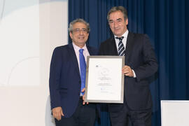 Entrega del Premio UMA Deporte 2017 a la Proyección y Divulgación del Deporte Universitario a la Academia Red-Blue - Liga Nacional de Fútbol Sala. Escuela Técnica Superior de Ingeniería de Telecomunicaciones. Junio de 2017