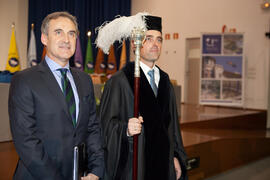 Investidura de nuevos doctores por la Universidad de Málaga. Salón de Actos de la Escuela Técnica Superior de Ingeniería Informática. Enero de 2015