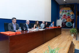 Mesa presidencial. Graduación de Másters de la Facultad de Ciencias Económicas y Empresariales de...