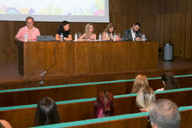 Mesa redonda: "Periodismo deportivo en la actualidad". Curso "Información y Comuni...