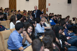 Conferencia de José María Gay de Liébana "La economía y las cuentas del fútbol europeo"...