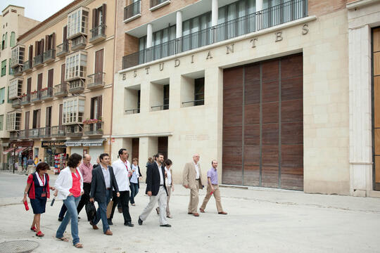 Open original Digital object