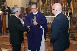 Entrega del bastón de mando de la Universidad de Málaga a la Cofradía de los Estudiantes. Misa de Lunes Santo. Iglesia de San Agustín. Marzo de 2018